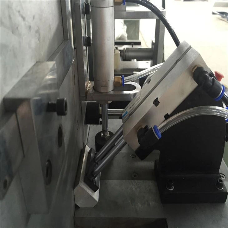 corner cutting machine (4)